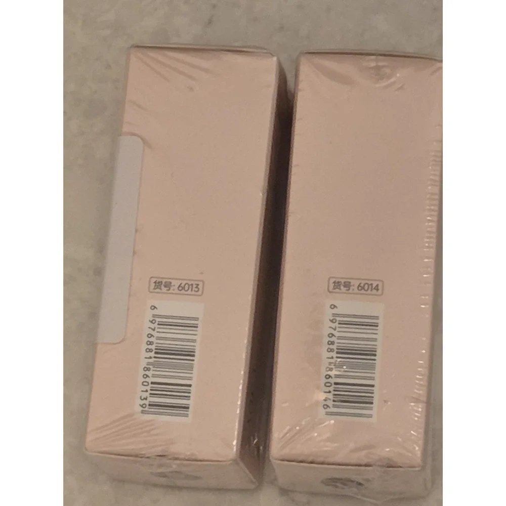 Set of 2 Lip Gloss Plump Moisturizing - Crystal Lapis (6013) Peach Frozen (6014)